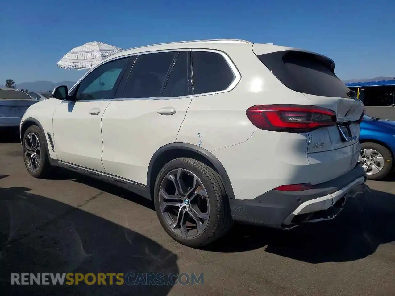 2 Photograph of a damaged car 5UXCR4C01M9H31285 BMW X5 2021