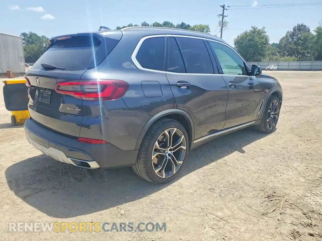 3 fotografías del automóvil dañado 5UXCR4C02M9F73264 BMW X5 2021