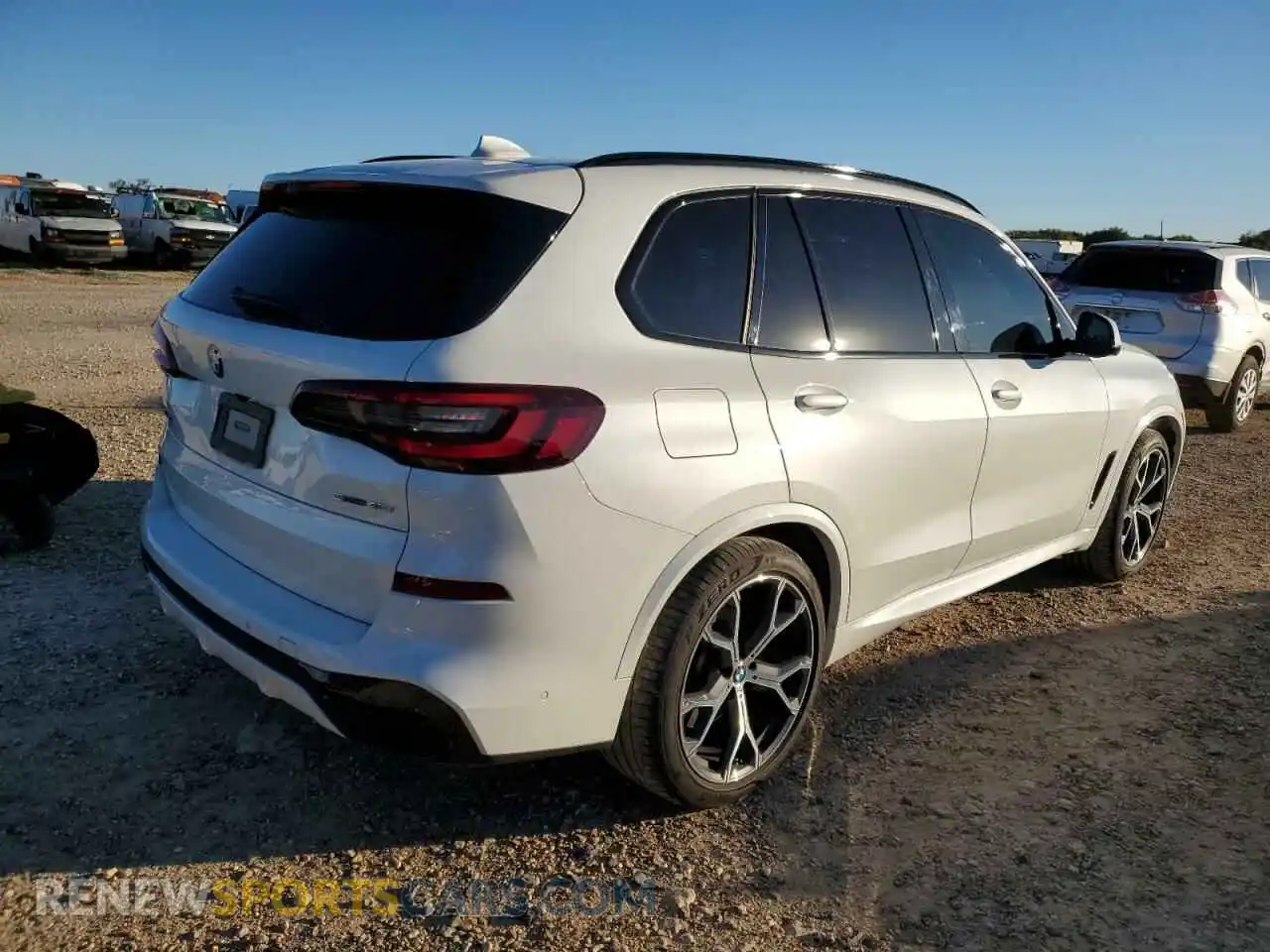 3 Photograph of a damaged car 5UXCR4C02M9H68538 BMW X5 2021