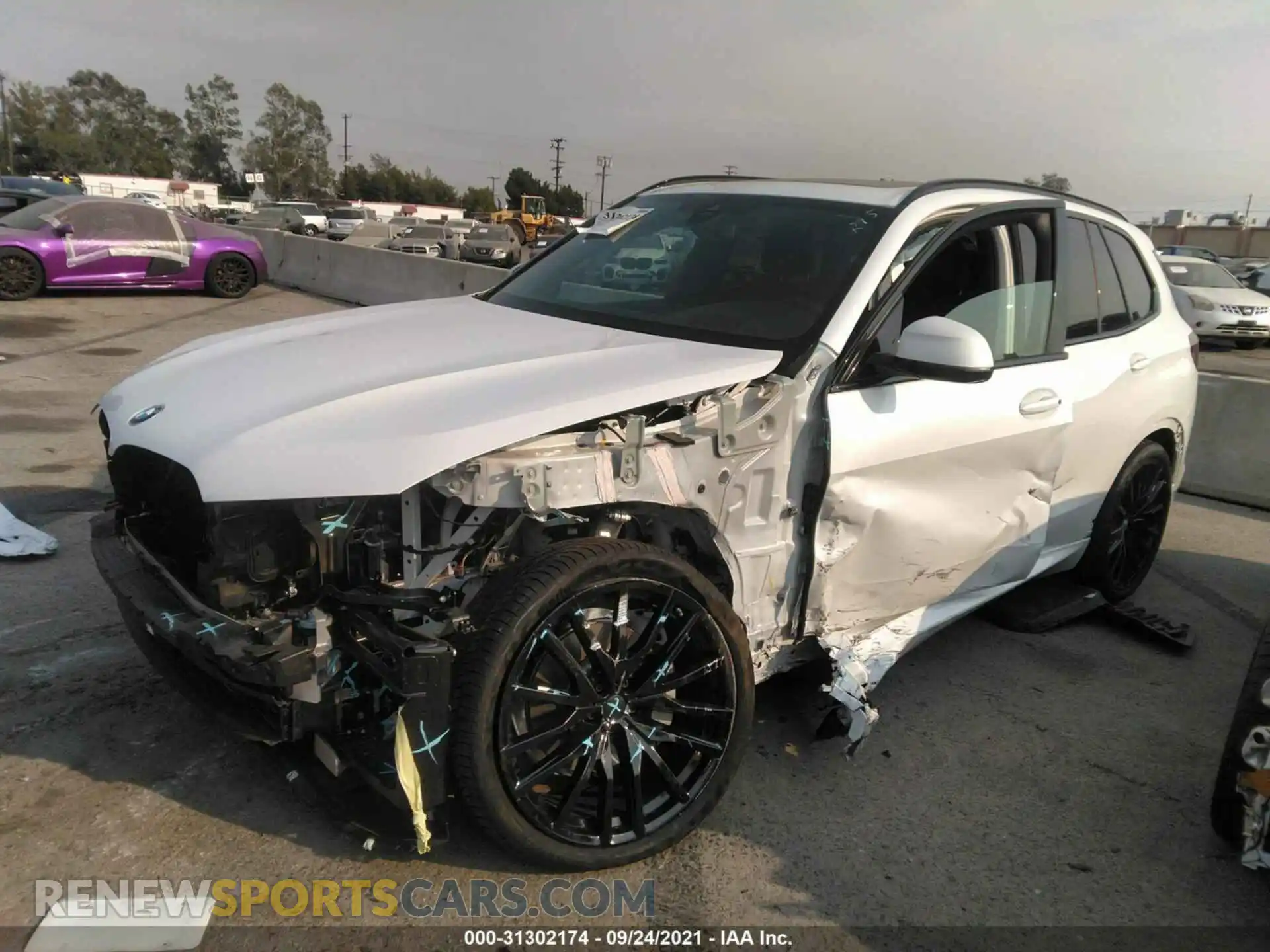 2 Photograph of a damaged car 5UXCR4C03M9H32101 BMW X5 2021