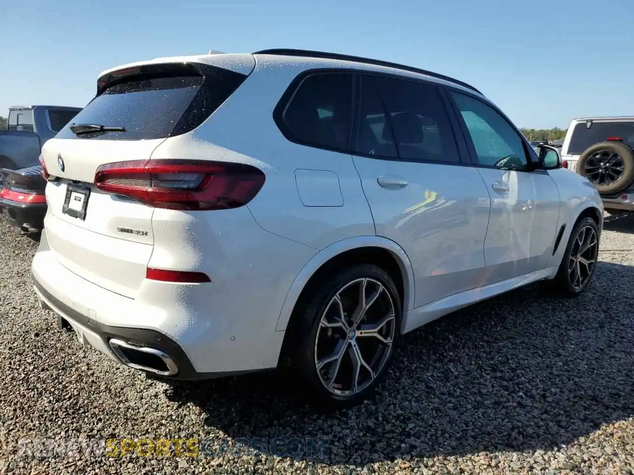 3 Photograph of a damaged car 5UXCR4C04M9D99035 BMW X5 2021