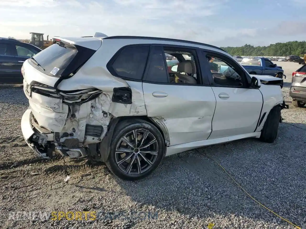 3 Photograph of a damaged car 5UXCR4C04M9G29625 BMW X5 2021