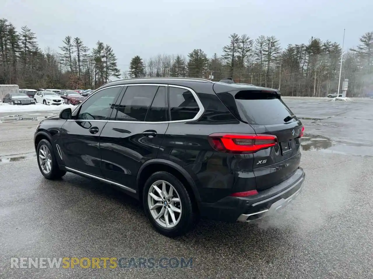 3 Photograph of a damaged car 5UXCR4C04M9G59370 BMW X5 2021