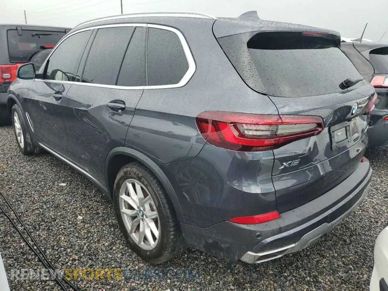 2 Photograph of a damaged car 5UXCR4C04M9G59739 BMW X5 2021