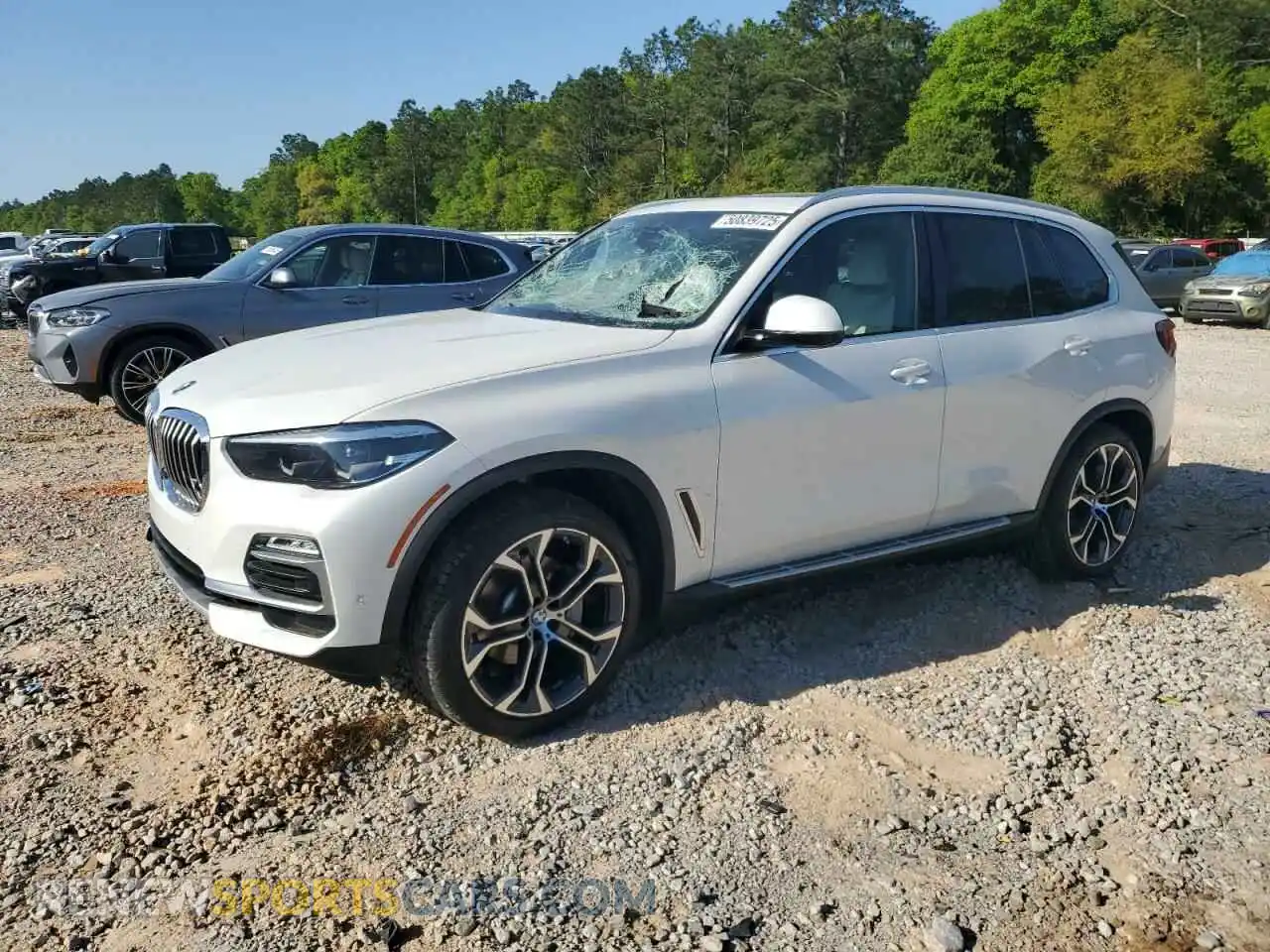 1 Photograph of a damaged car 5UXCR4C05M9H39972 BMW X5 2021