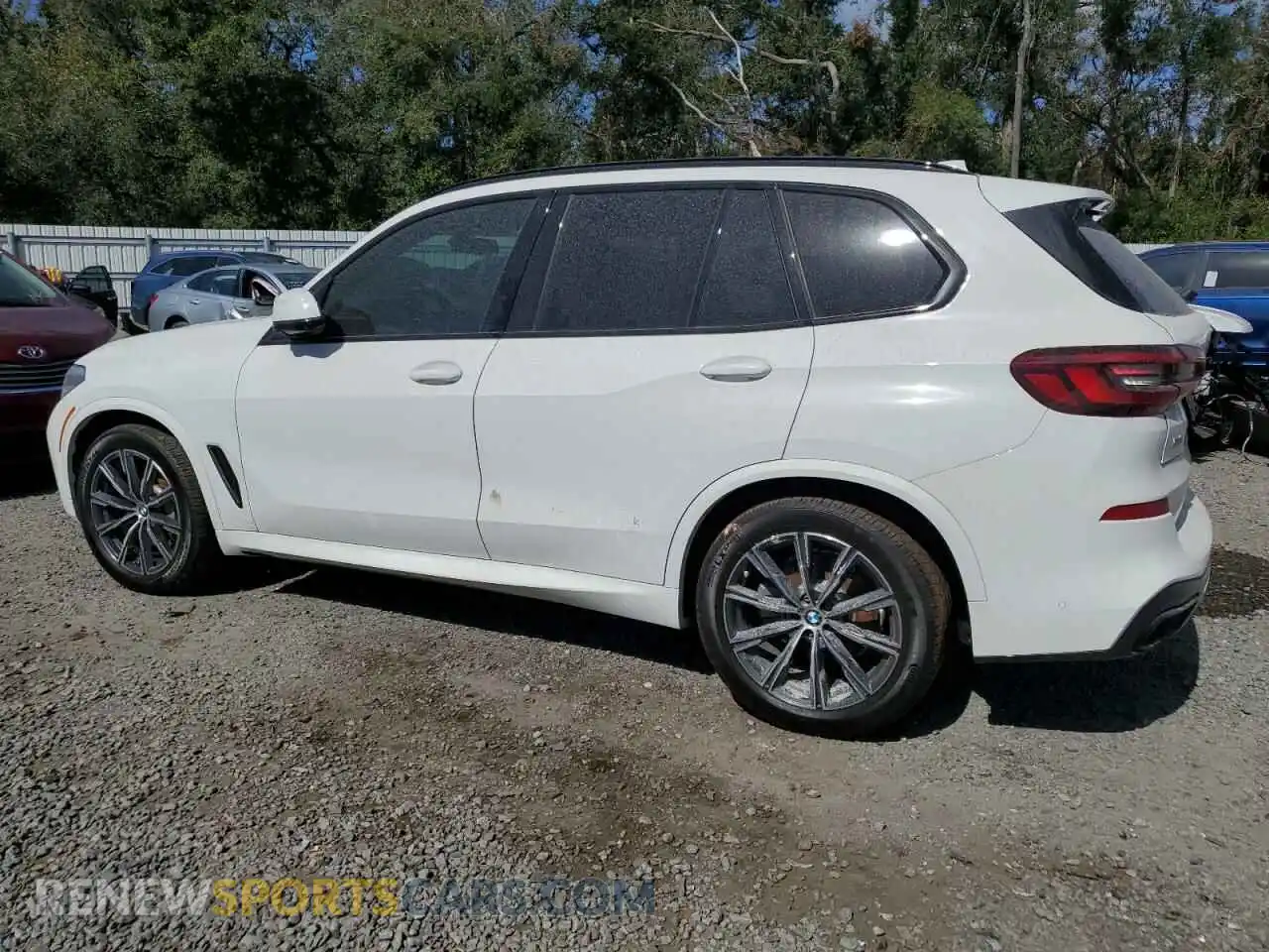 2 Photograph of a damaged car 5UXCR4C06M9F23791 BMW X5 2021