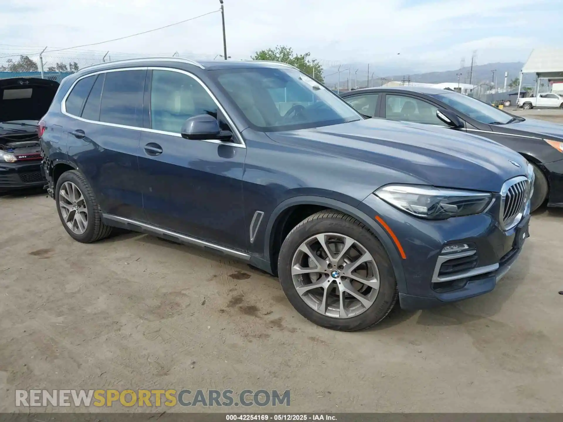 1 fotografías del automóvil dañado 5UXCR4C06M9F26786 BMW X5 2021