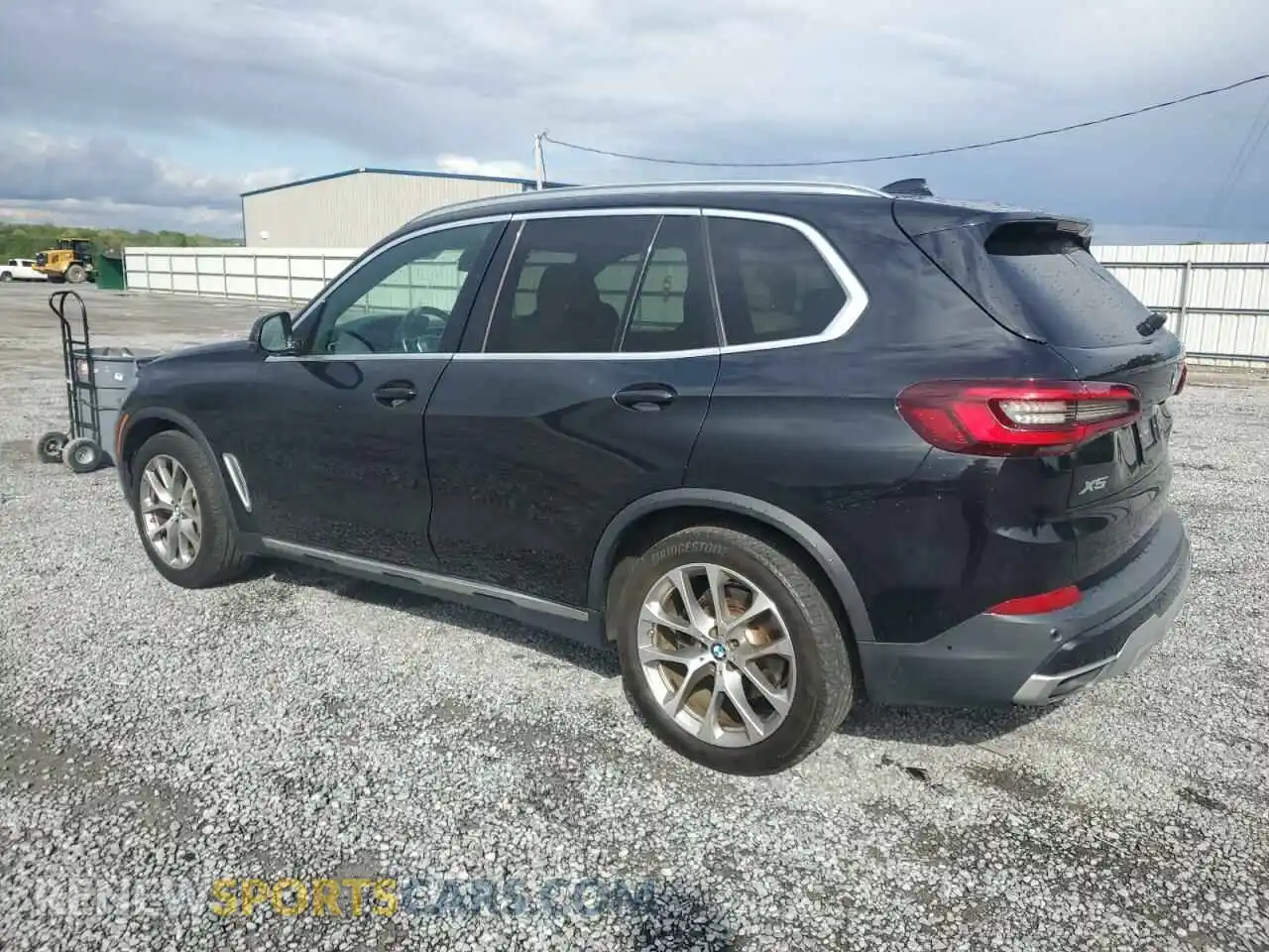 2 Photograph of a damaged car 5UXCR4C06M9H52522 BMW X5 2021