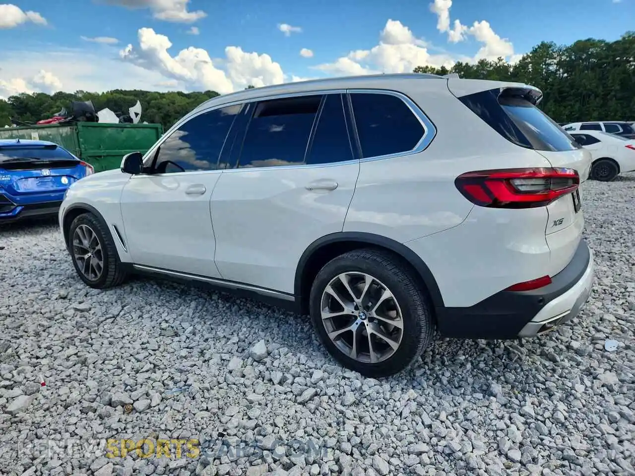 2 fotografías del automóvil dañado 5UXCR4C07M9F47646 BMW X5 2021