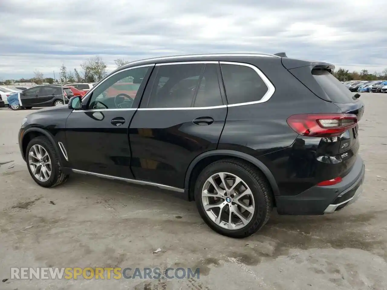 2 Photograph of a damaged car 5UXCR4C07M9G97482 BMW X5 2021