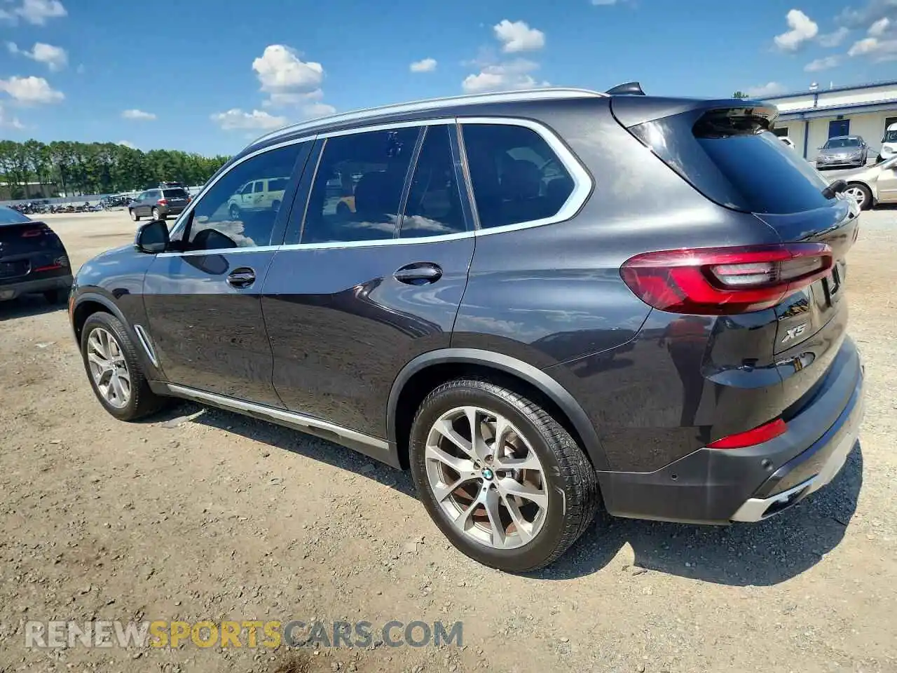 2 Фотография поврежденного автомобиля 5UXCR4C09M9H42034 BMW X5 2021