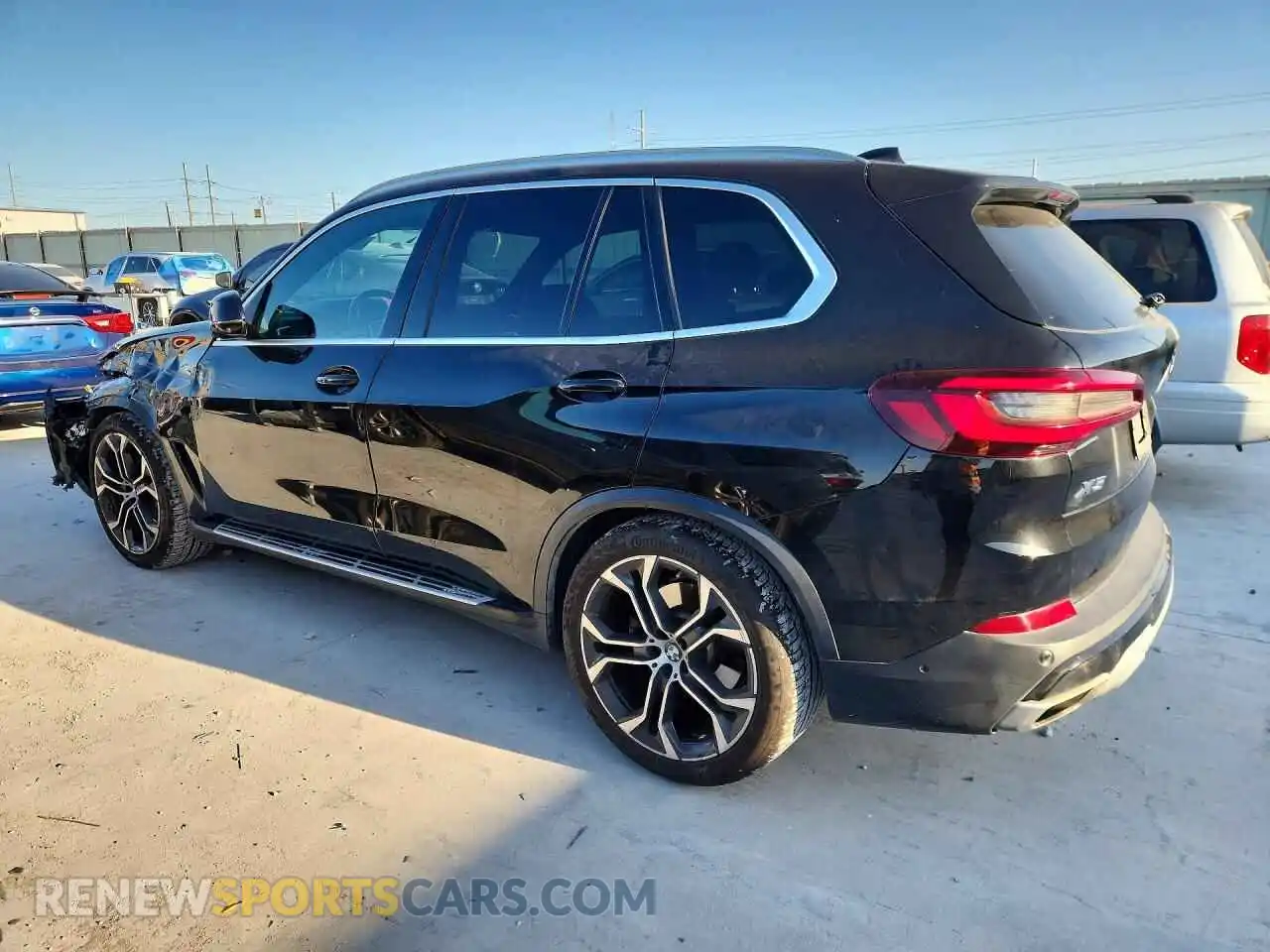 2 Photograph of a damaged car 5UXCR4C0XM9F67387 BMW X5 2021