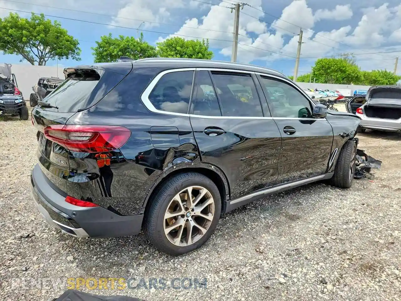 3 Фотография поврежденного автомобиля 5UXCR4C0XM9G53007 BMW X5 2021