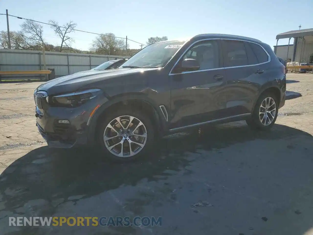 1 Photograph of a damaged car 5UXCR6C00M9D96063 BMW X5 2021