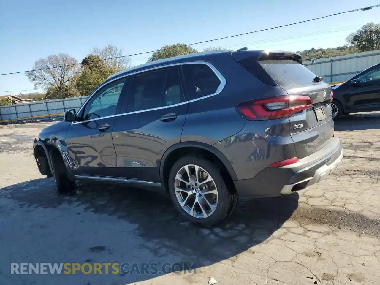 2 Photograph of a damaged car 5UXCR6C00M9D96063 BMW X5 2021