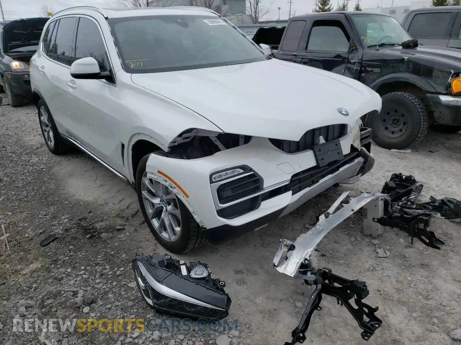 1 Photograph of a damaged car 5UXCR6C00M9D98816 BMW X5 2021