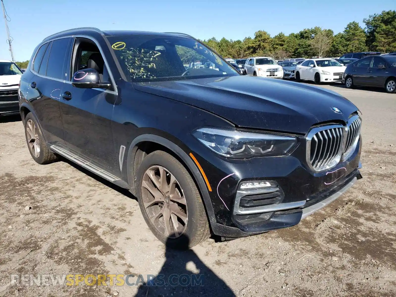 1 Photograph of a damaged car 5UXCR6C00M9E26758 BMW X5 2021
