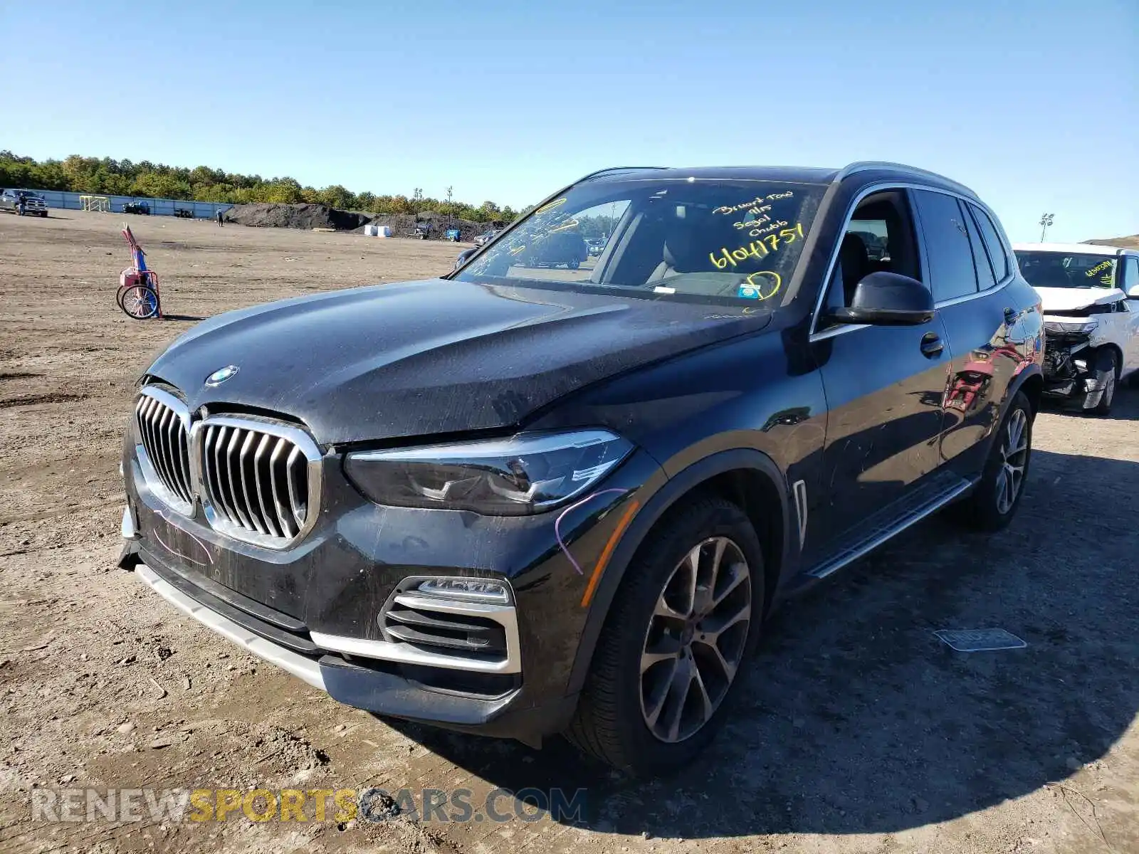 2 Photograph of a damaged car 5UXCR6C00M9E26758 BMW X5 2021