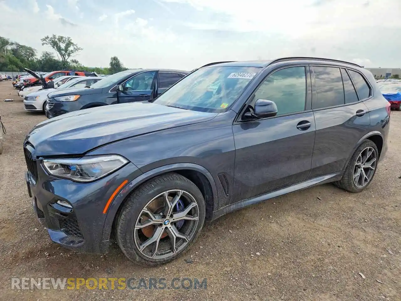 1 Photograph of a damaged car 5UXCR6C00M9E41132 BMW X5 2021