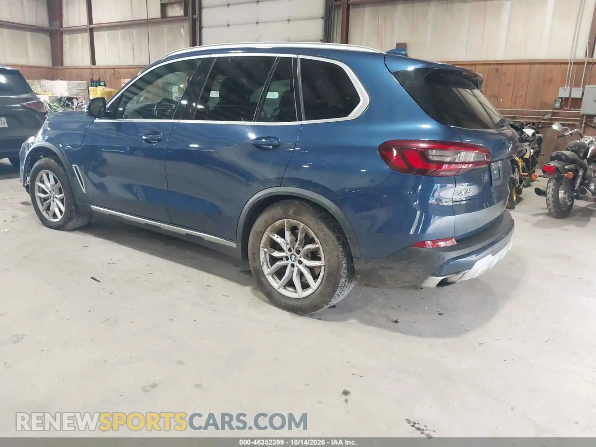 3 Фотография поврежденного автомобиля 5UXCR6C00M9F46043 BMW X5 2021