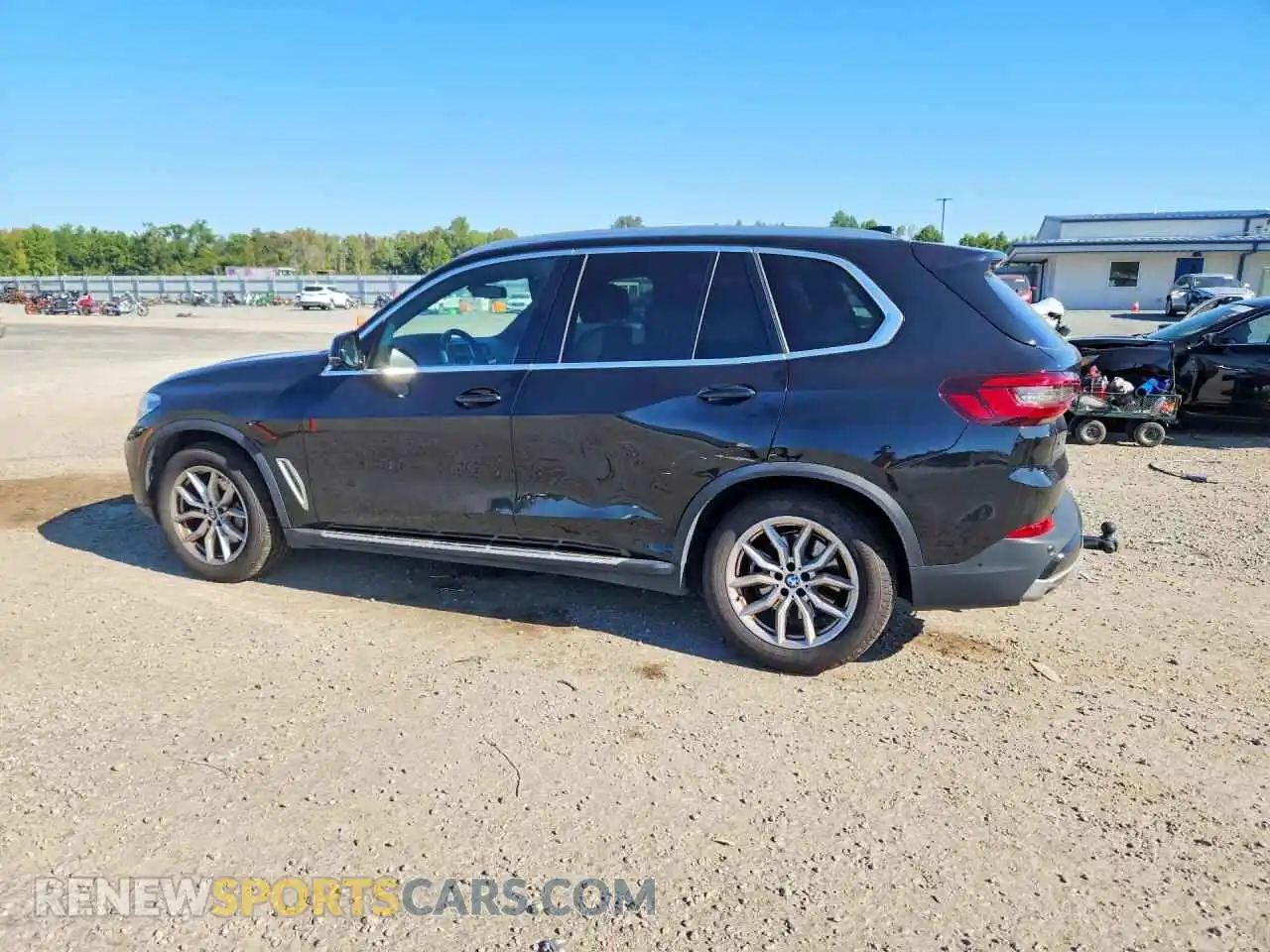 2 Фотография поврежденного автомобиля 5UXCR6C00M9G86013 BMW X5 2021