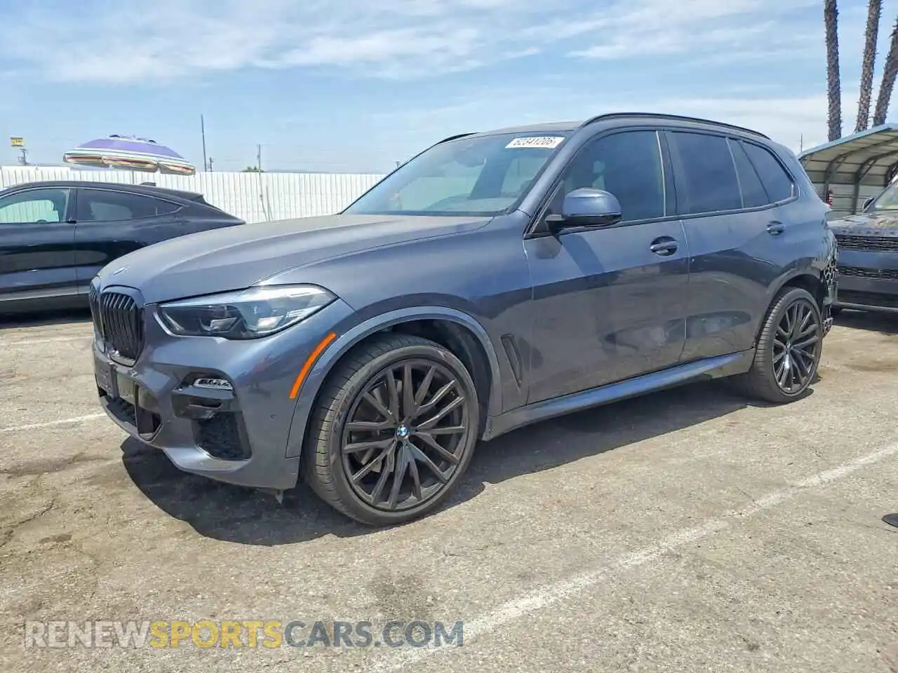 1 Photograph of a damaged car 5UXCR6C00M9H71997 BMW X5 2021