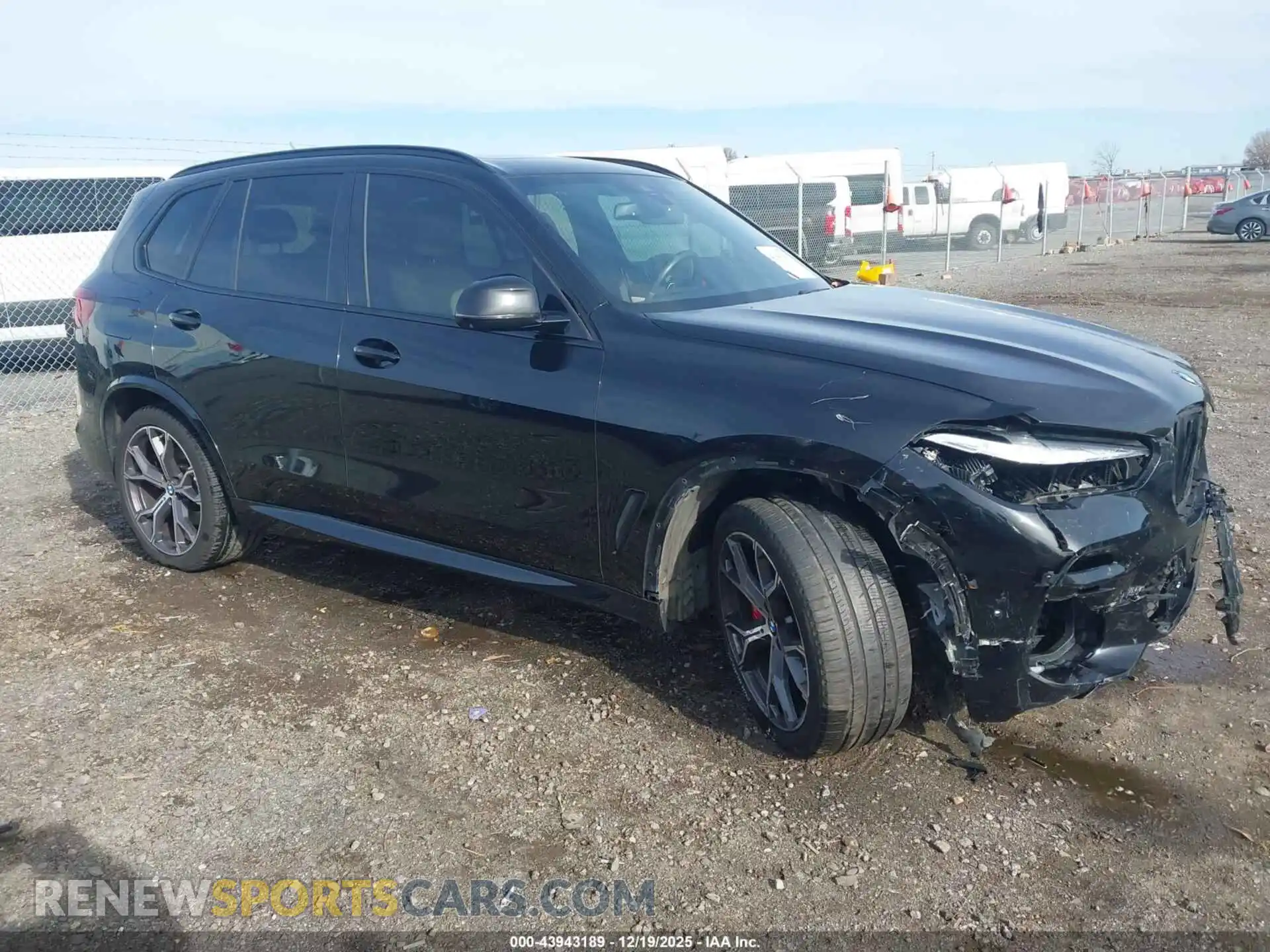 1 Photograph of a damaged car 5UXCR6C01M9F46004 BMW X5 2021