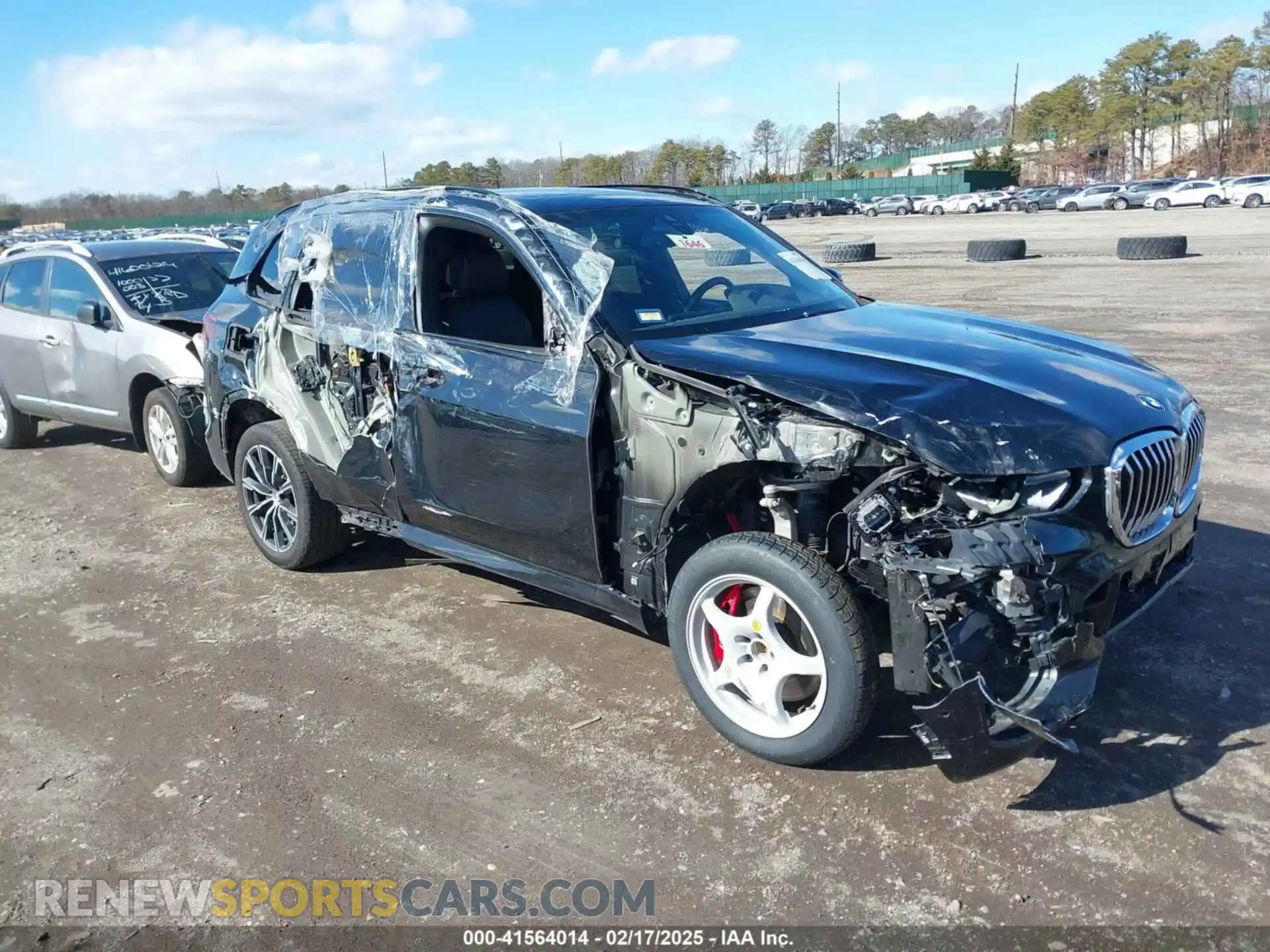 1 Photograph of a damaged car 5UXCR6C01M9F47234 BMW X5 2021