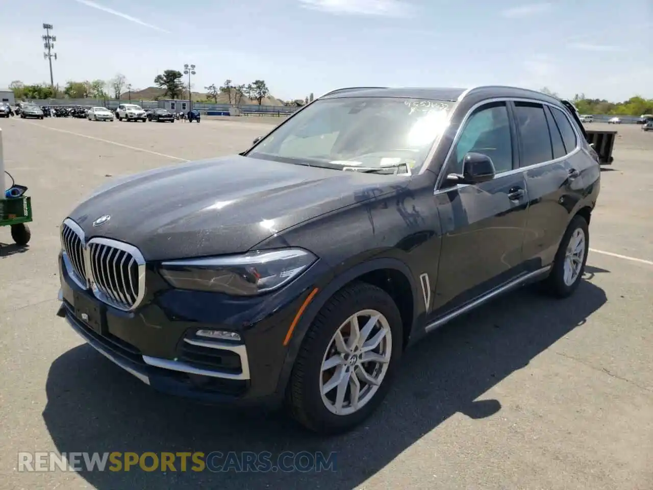 2 Photograph of a damaged car 5UXCR6C01M9F56709 BMW X5 2021