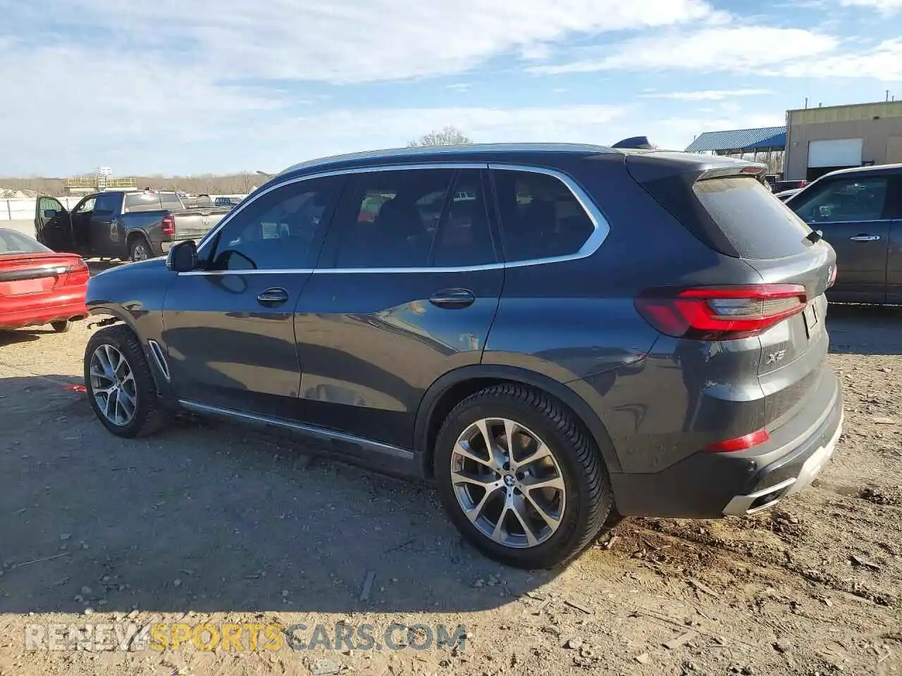 2 Photograph of a damaged car 5UXCR6C02M9E31766 BMW X5 2021