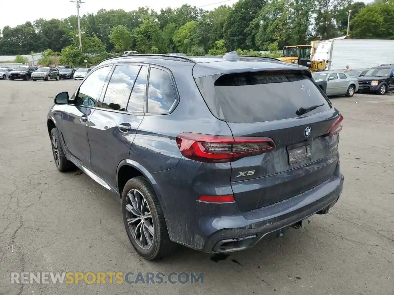 3 Photograph of a damaged car 5UXCR6C03M9E11896 BMW X5 2021