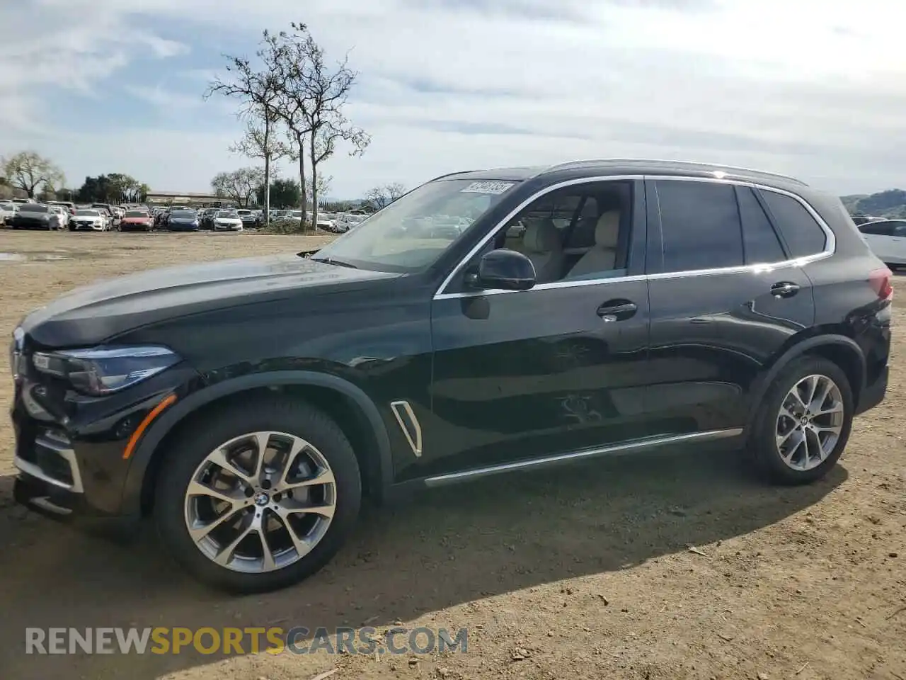 1 Photograph of a damaged car 5UXCR6C03M9E85738 BMW X5 2021