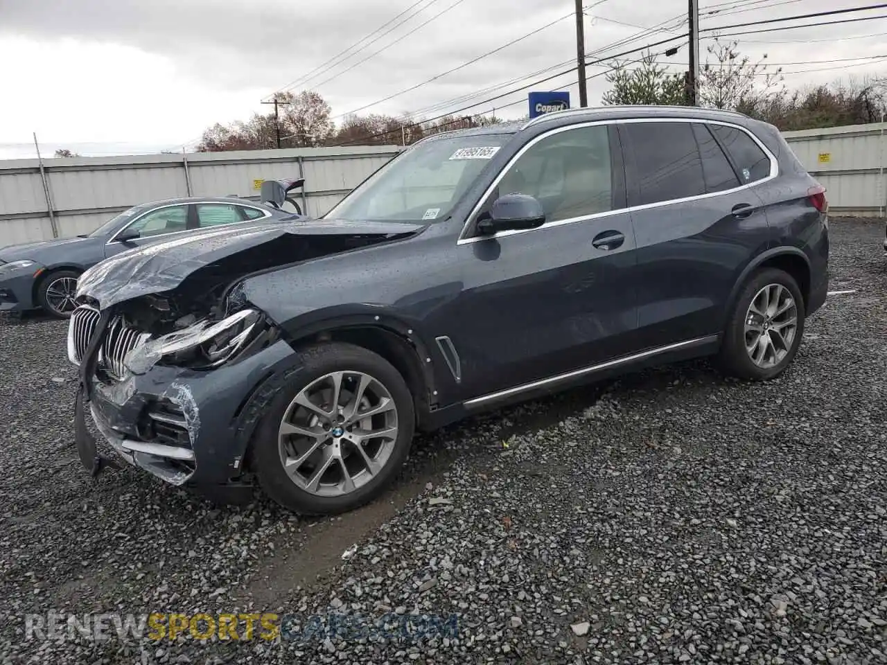 1 Photograph of a damaged car 5UXCR6C03M9F27292 BMW X5 2021