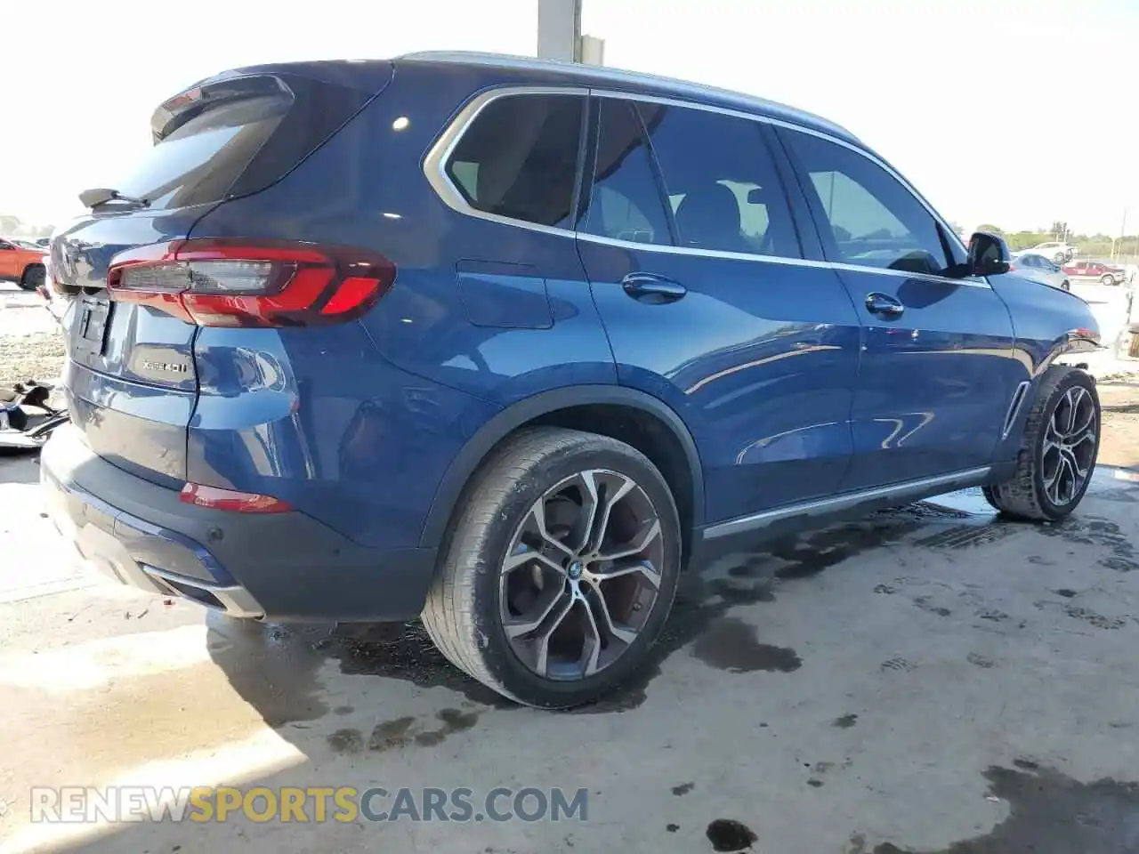 3 fotografías del automóvil dañado 5UXCR6C04M9F36065 BMW X5 2021