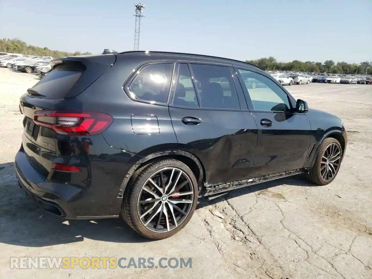 3 Photograph of a damaged car 5UXCR6C04M9G03215 BMW X5 2021