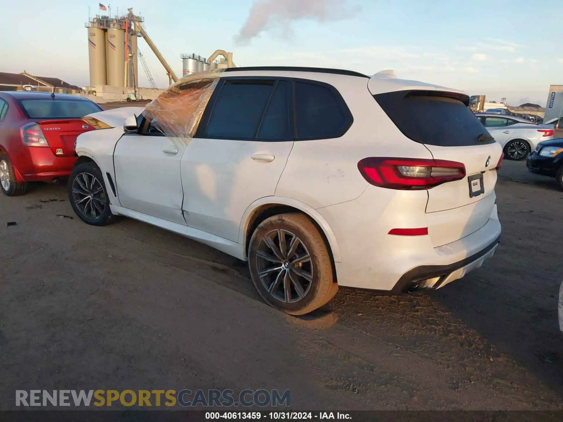 3 fotografías del automóvil dañado 5UXCR6C04M9G30530 BMW X5 2021