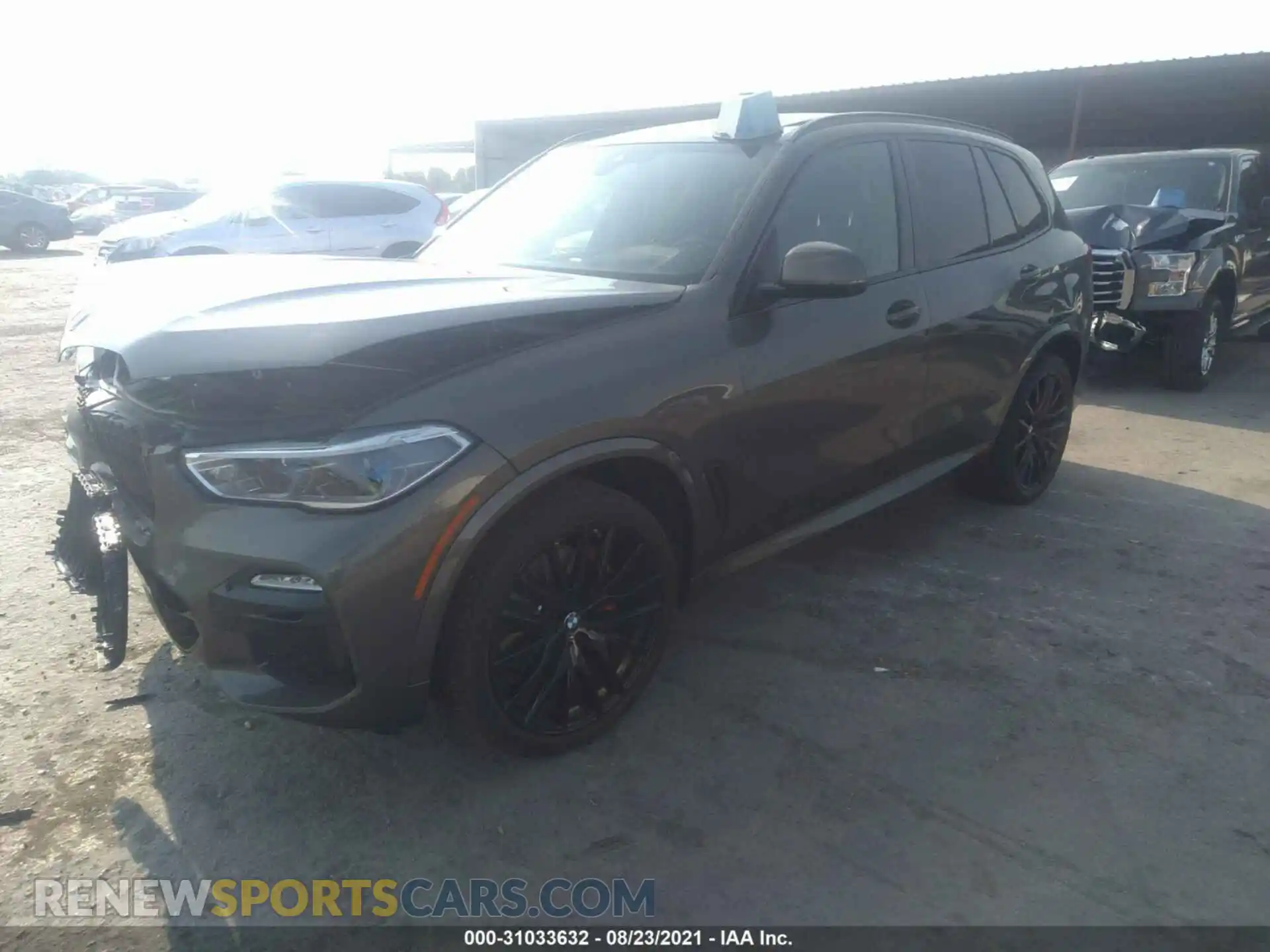 2 Photograph of a damaged car 5UXCR6C04M9H01676 BMW X5 2021