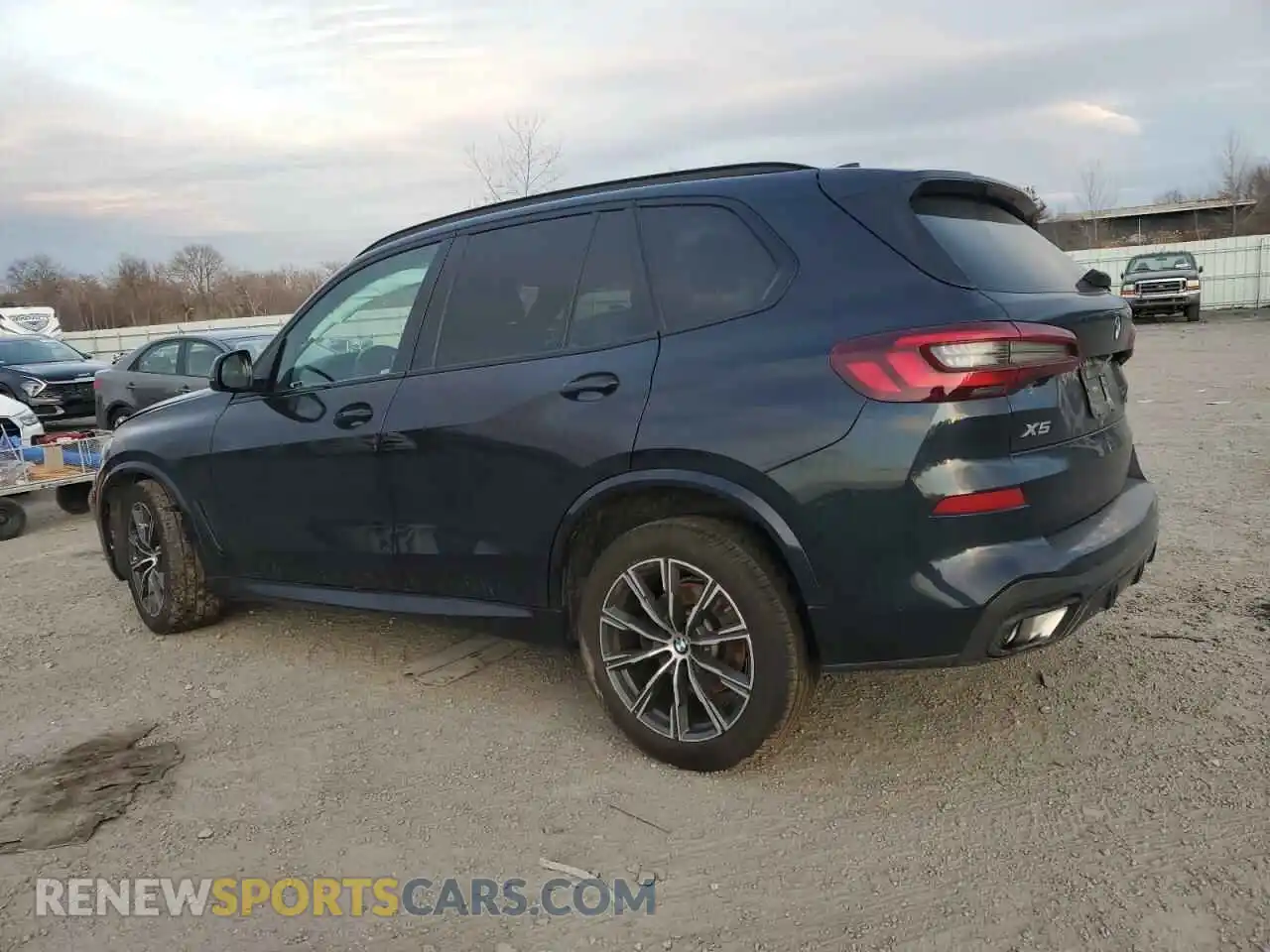 2 Photograph of a damaged car 5UXCR6C05M9G73435 BMW X5 2021
