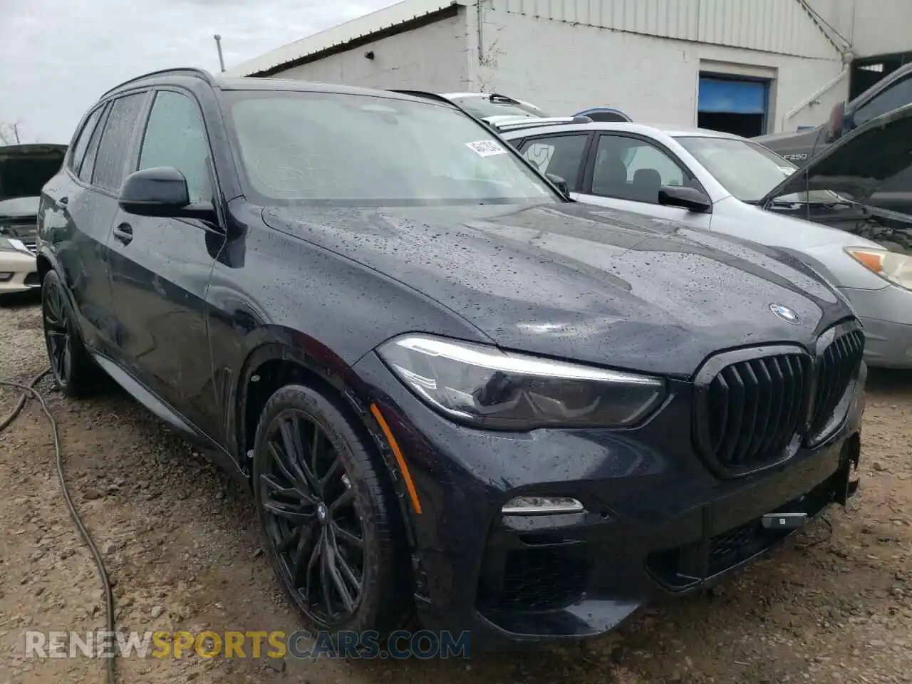 1 Photograph of a damaged car 5UXCR6C06M9F36763 BMW X5 2021