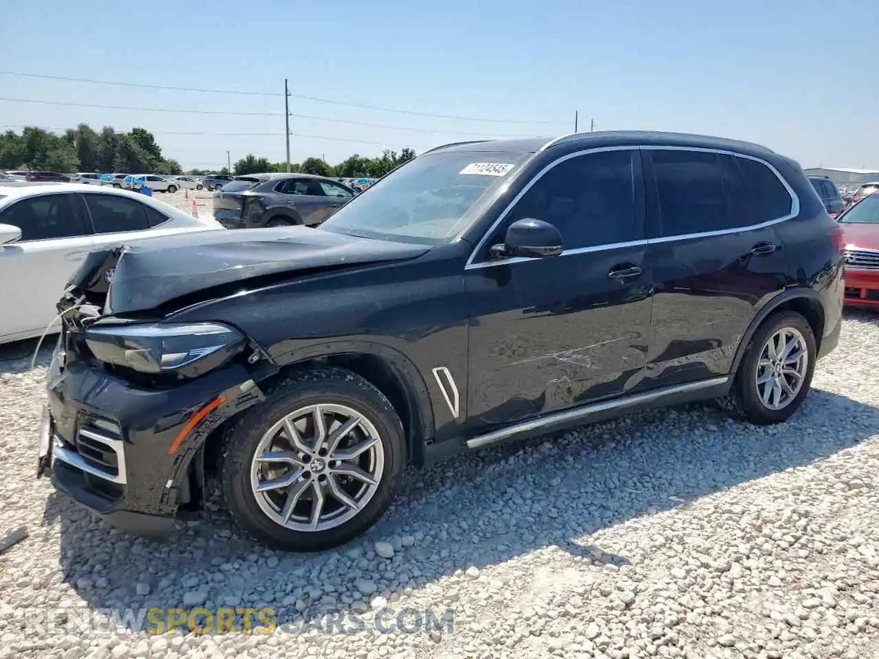 1 Photograph of a damaged car 5UXCR6C07M9F51384 BMW X5 2021
