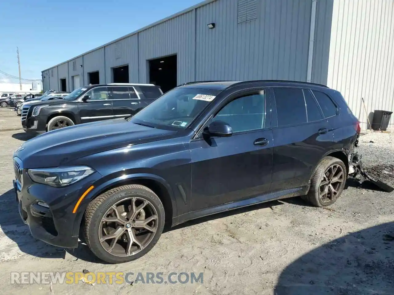 1 Photograph of a damaged car 5UXCR6C07M9G43286 BMW X5 2021