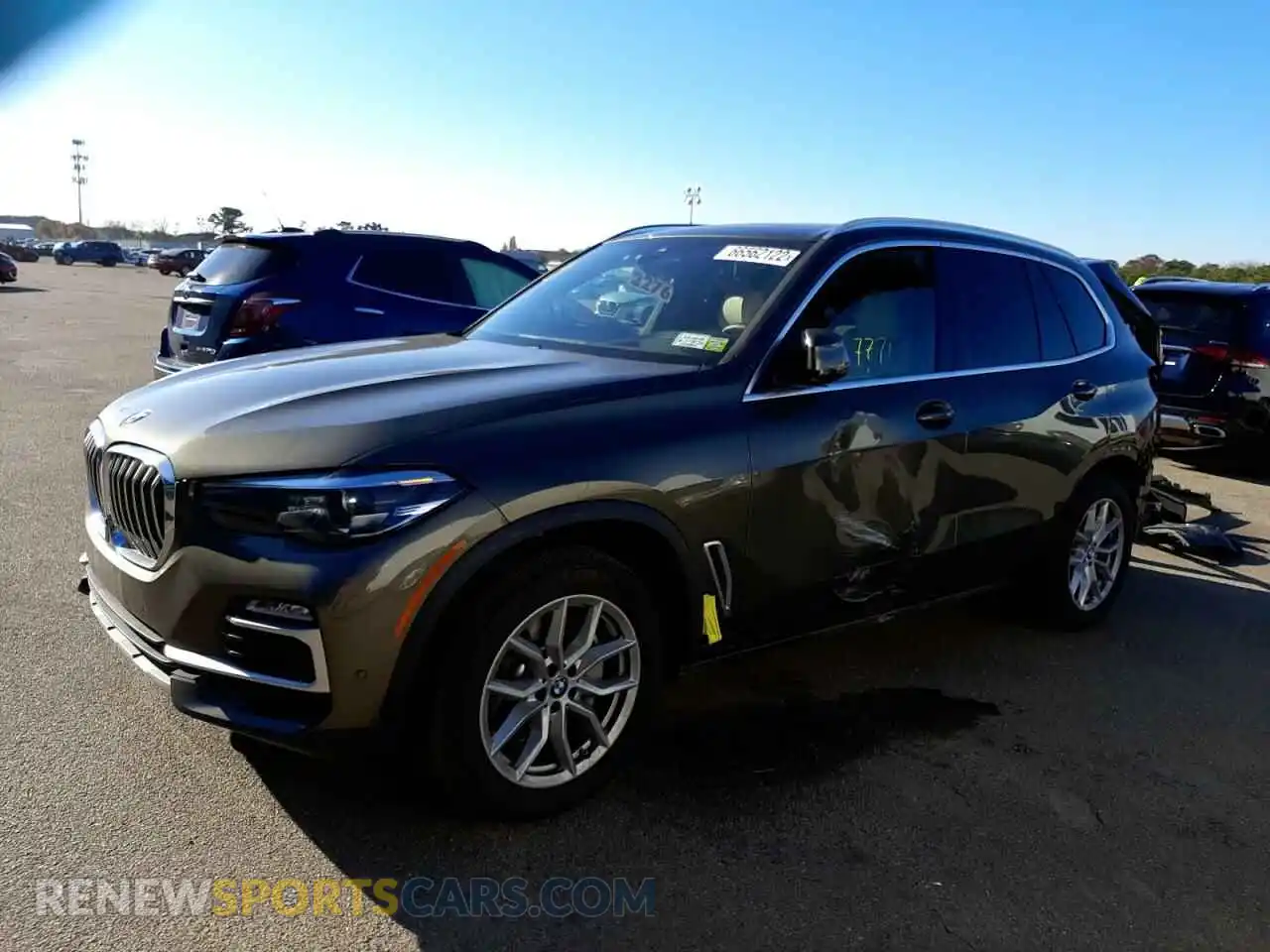 1 Photograph of a damaged car 5UXCR6C07M9H18648 BMW X5 2021