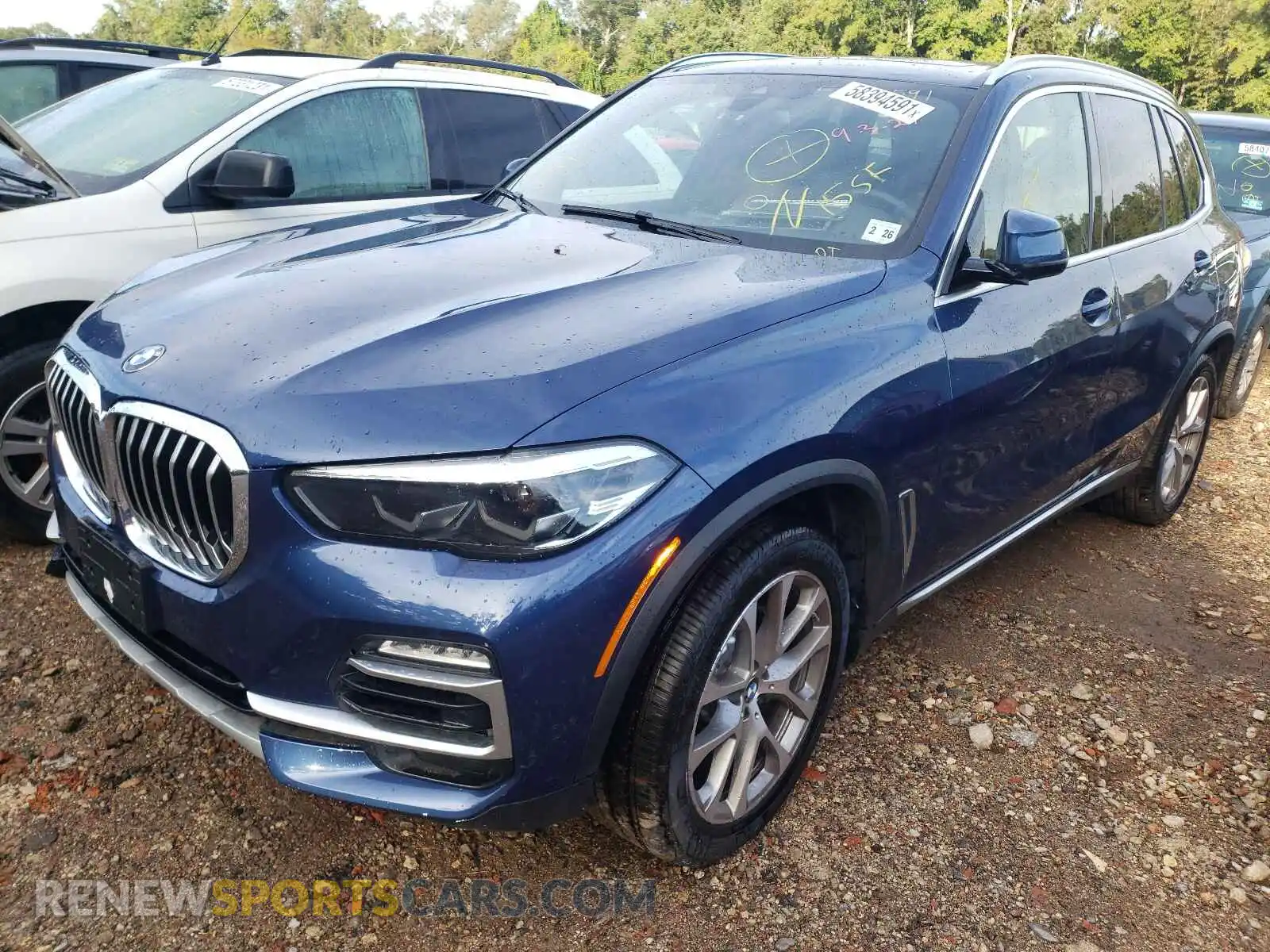 2 Photograph of a damaged car 5UXCR6C08M9F65732 BMW X5 2021