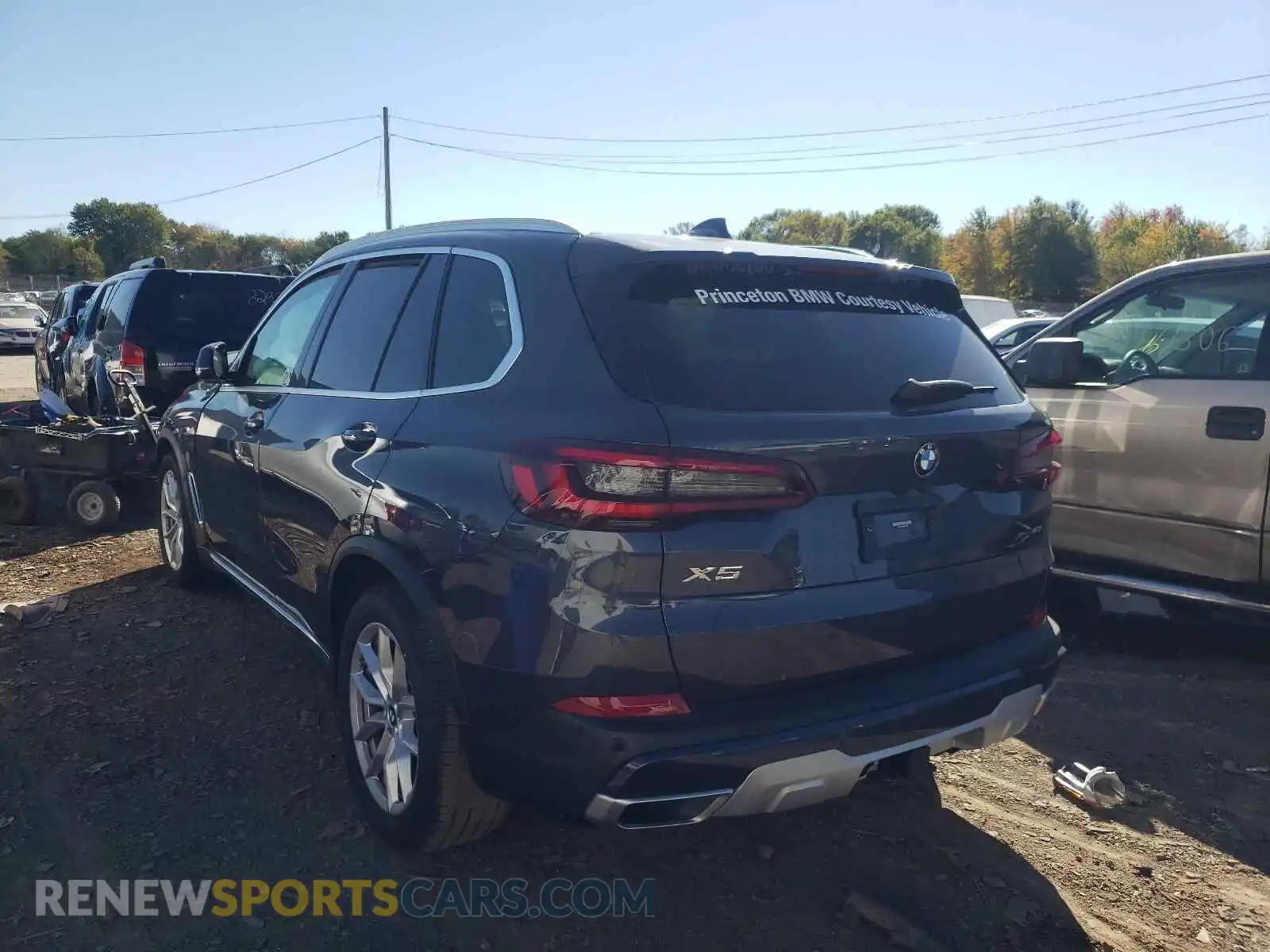 3 Photograph of a damaged car 5UXCR6C08M9G08546 BMW X5 2021