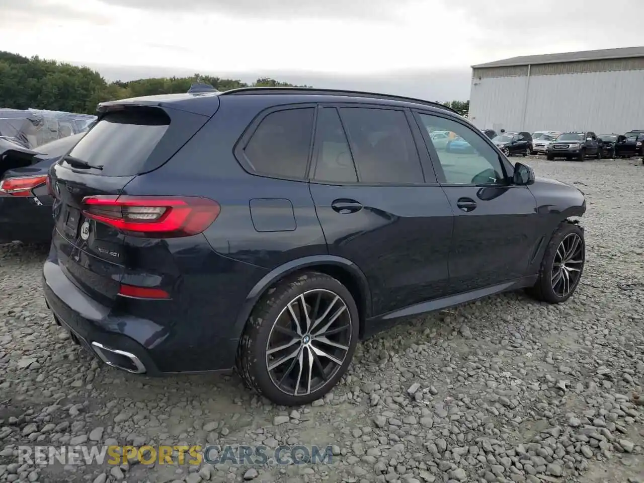 3 Photograph of a damaged car 5UXCR6C08M9G28909 BMW X5 2021
