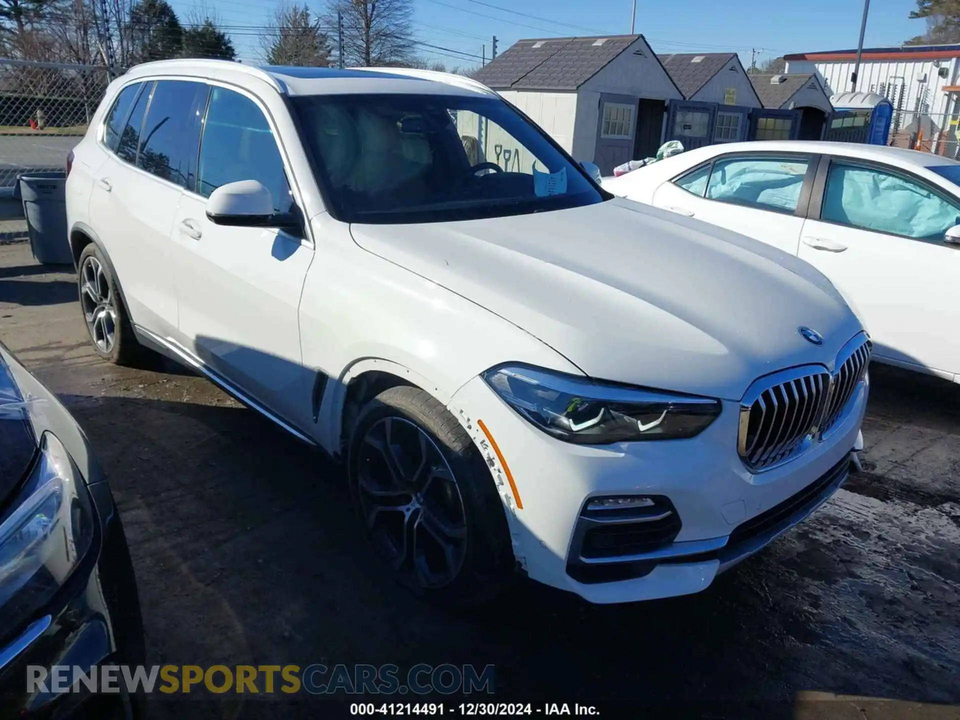 1 Photograph of a damaged car 5UXCR6C09M9E09568 BMW X5 2021