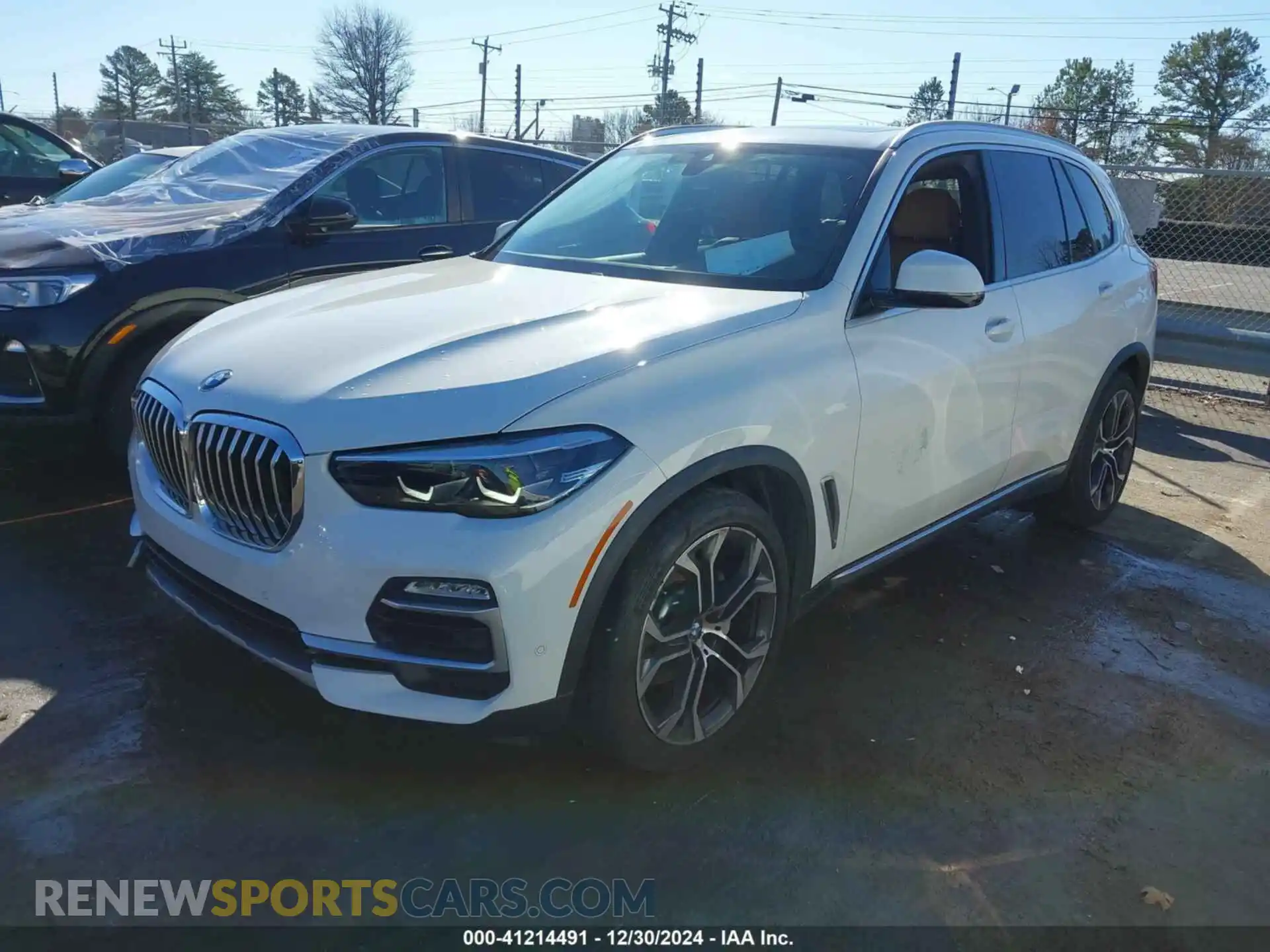 2 Photograph of a damaged car 5UXCR6C09M9E09568 BMW X5 2021