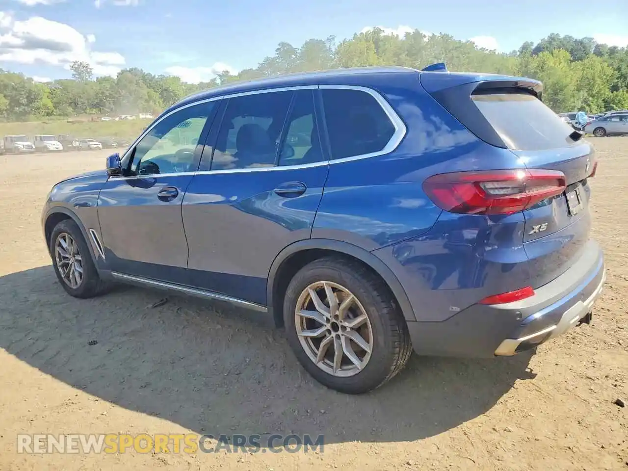 2 Photograph of a damaged car 5UXCR6C09M9E80253 BMW X5 2021