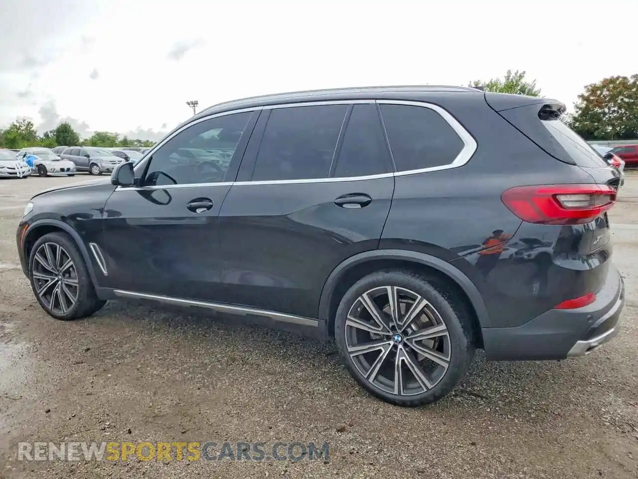 2 Photograph of a damaged car 5UXCR6C09M9F97444 BMW X5 2021