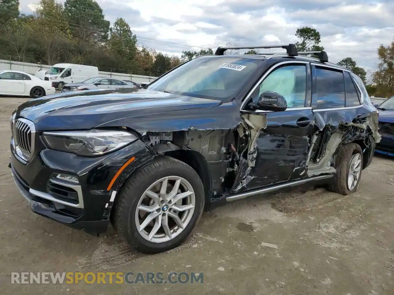 1 Photograph of a damaged car 5UXCR6C09M9H15802 BMW X5 2021